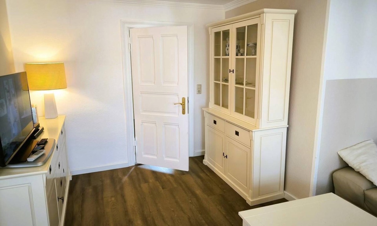 Gohren Villa | 03 beautiful 2-room-apartment w. Shower and bathtub - quietly located