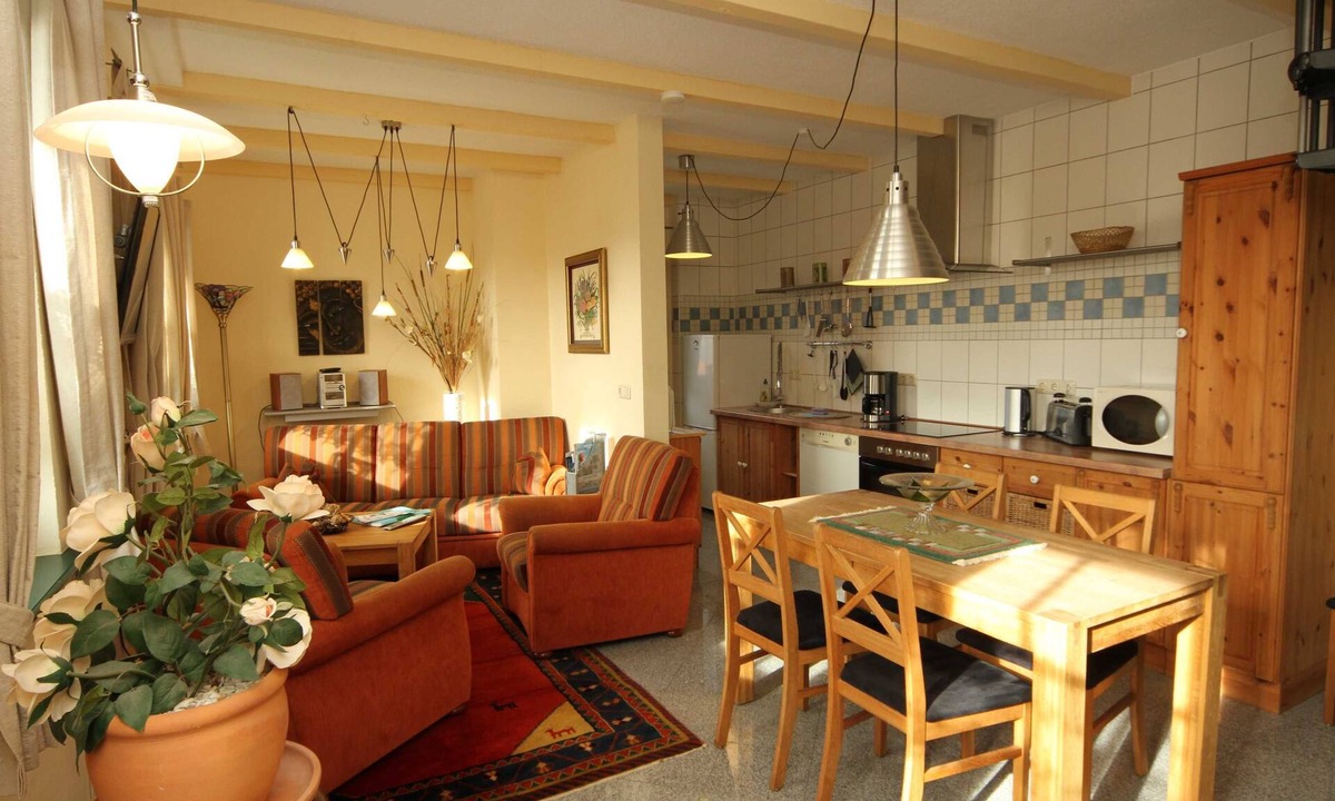 Liepe Apartment | 1 cheese dairy 5 stars - Ferienwohnanlage "Alte Molkerei" 5 stars
