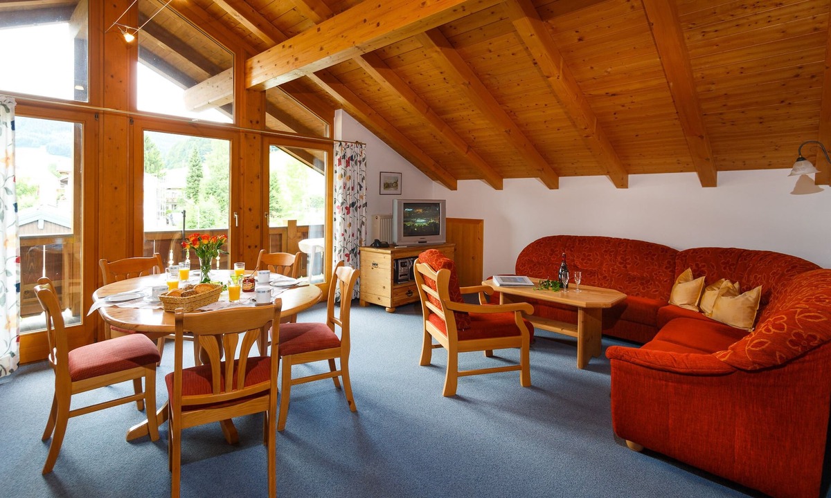 Ruhpolding Apartment | 10 Apartment type D 71 sqm, balcony, 2 bedrooms, living room, max 4 p, WLAN