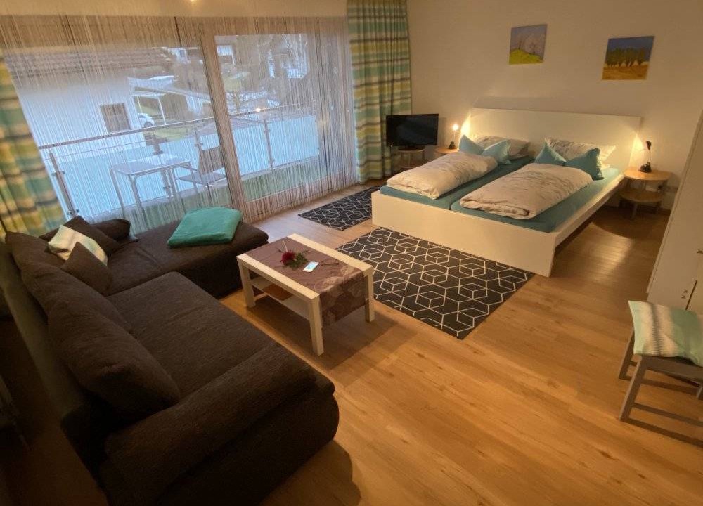 Marktoberdorf Apartment | 100 m² Apartment ∙ 3 bedrooms ∙ 7 guests