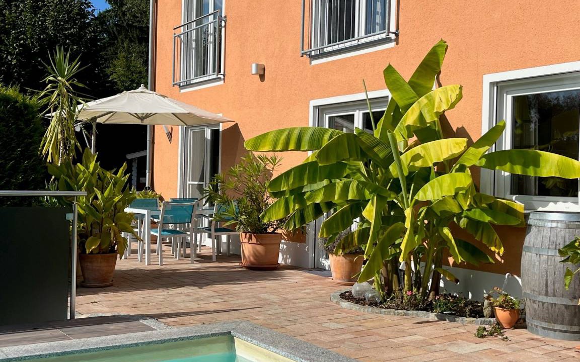 Furstenstein Apartment | 100 m² Apartment ∙ 1 bedroom ∙ 3 guests