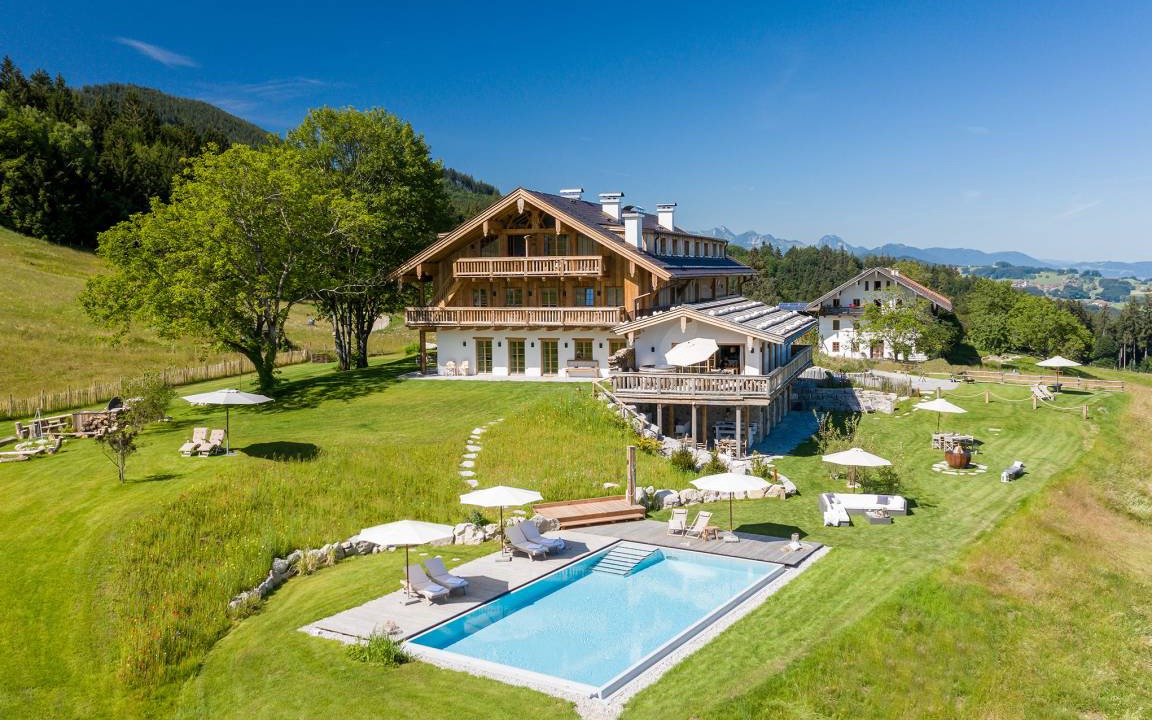 Frasdorf Apartment | 100 m² Apartment ∙ 2 bedrooms ∙ 4 guests