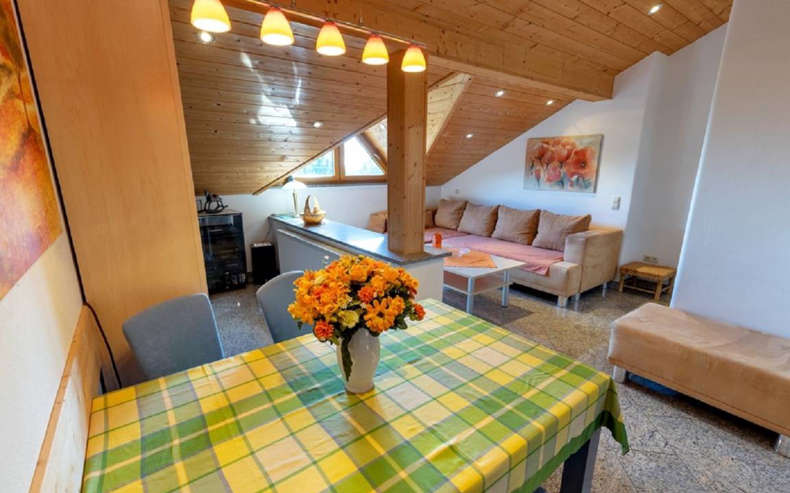 Nammering Apartment | 100 m² Apartment ∙ 2 bedrooms ∙ 9 guests
