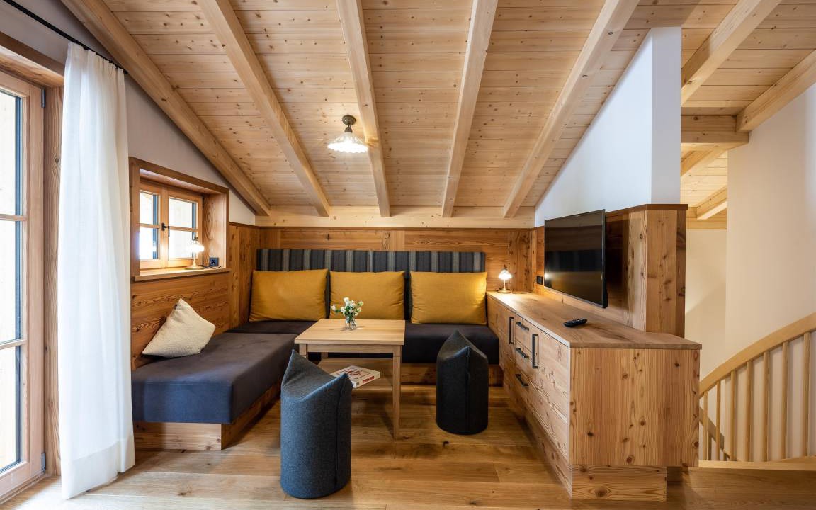 Burgberg Cabin | 100 m² Cabin ∙ 3 bedrooms ∙ 6 guests