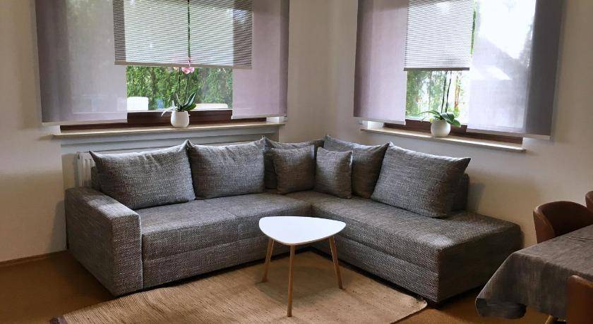 Ichenhausen Apartment | 110 m² Apartment ∙ 2 bedrooms ∙ 6 guests