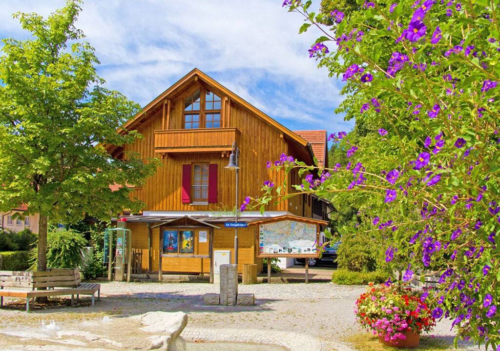 Bad Faulenbach Apartment | 117 m² Apartment ∙ 2 bedrooms ∙ 2 guests