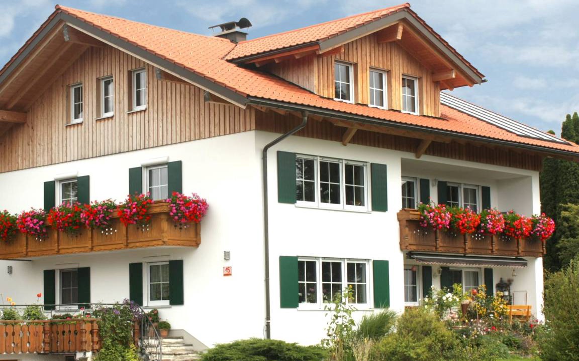Rueckholz Apartment | 120 m² Apartment ∙ 4 bedrooms ∙ 8 guests