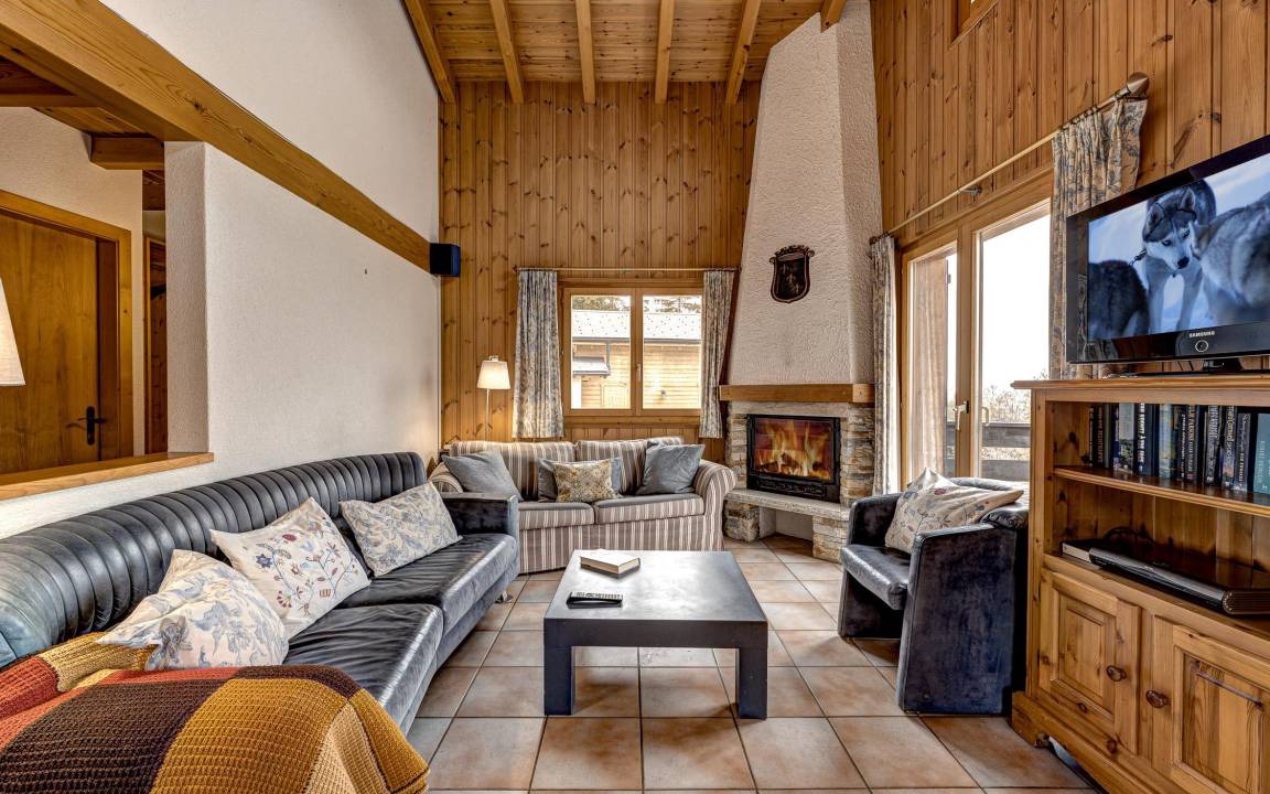 Riddes House | 120 m² House ∙ 3 bedrooms ∙ 8 guests
