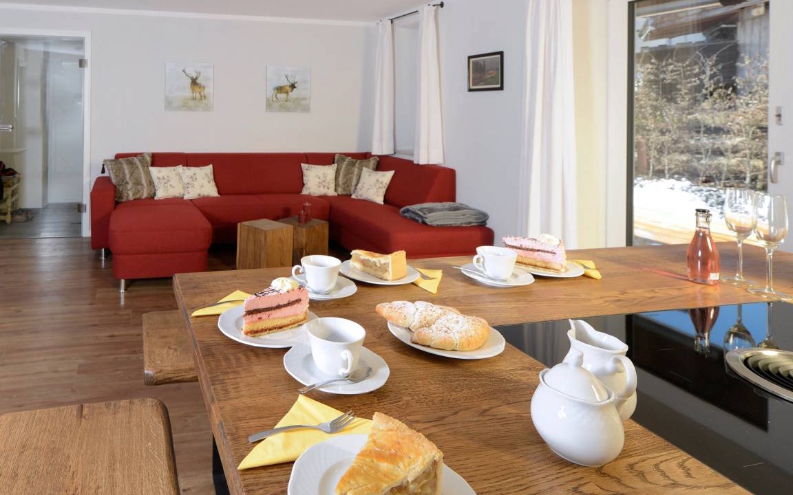 Breitbrunn a. Chiemsee Apartment | 128 m² Apartment ∙ 4 bedrooms ∙ 8 guests