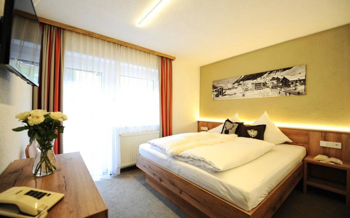 Ischgl Hotel | 16 m² Hotel ∙ 1 bedroom ∙ 2 guests