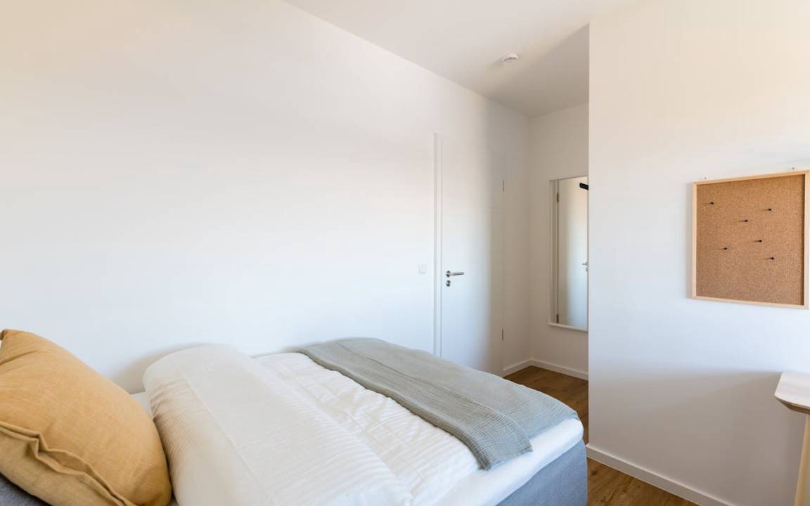 Obergiesing - Fasangarten Resort | 178 m² Private room ∙ 1 bedroom ∙ 1 guest