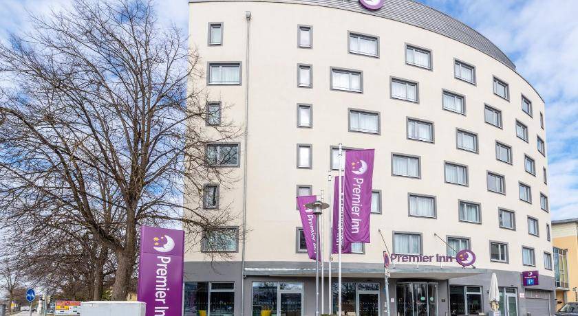 Munchen District House | 18 m² Motel ∙ 10 guests