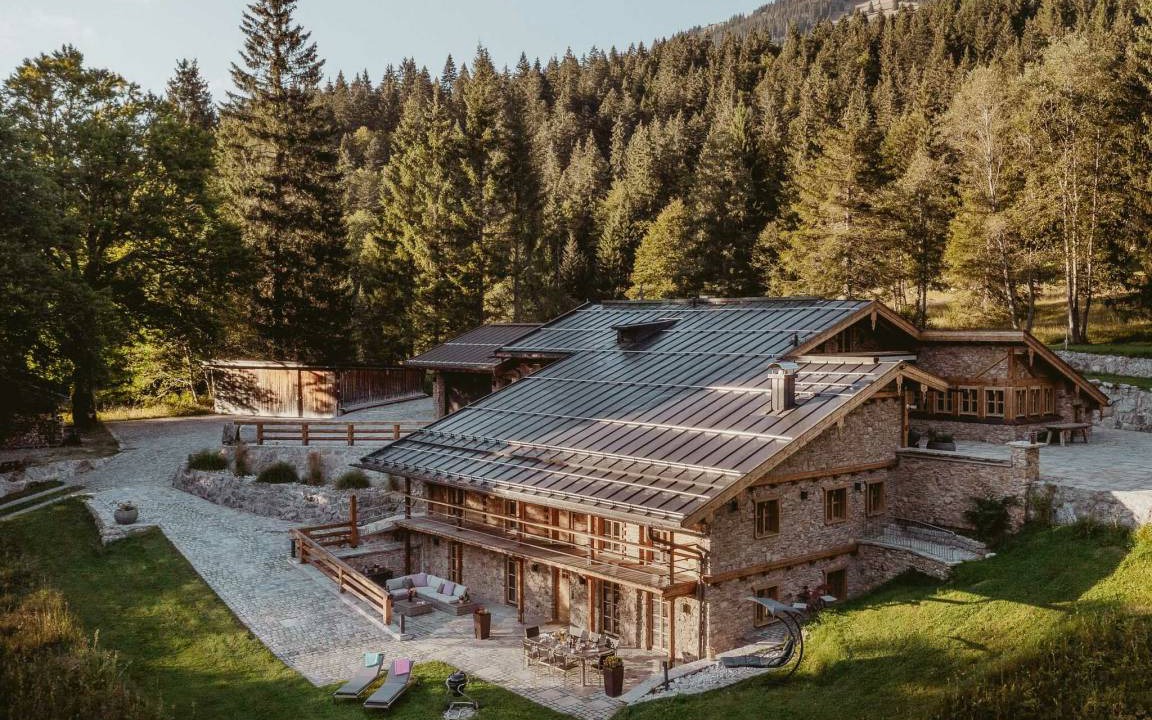 Rottach-Egern Ski Chalet | 182 m² Chalet ∙ 4 bedrooms ∙ 8 guests