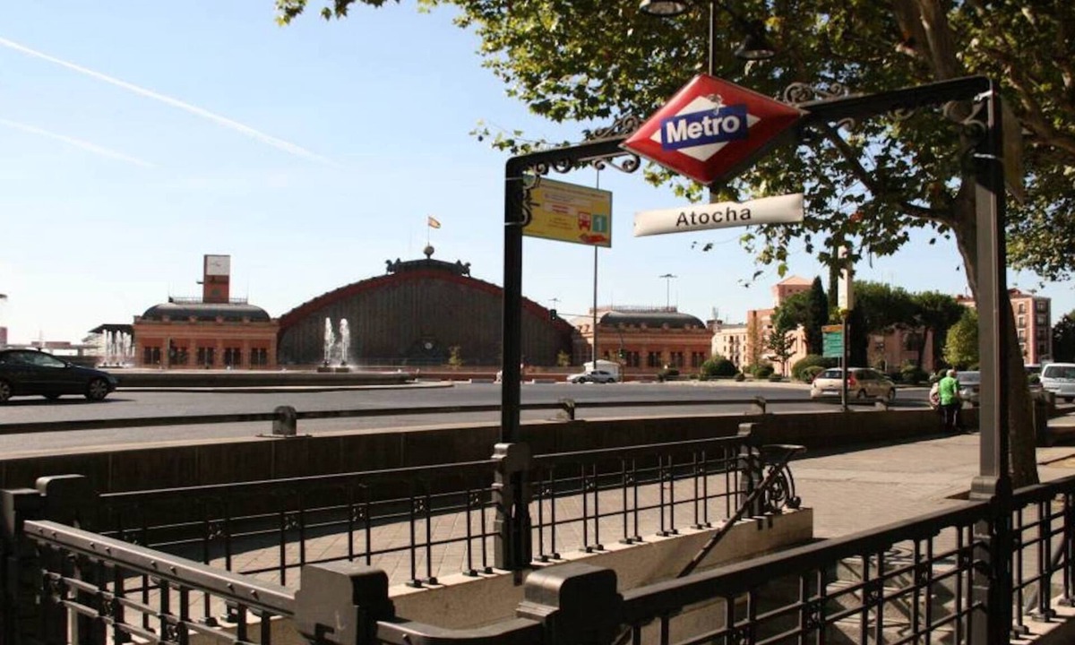 Palos de la Frontera Apartment | 2 Bedroom Apartament for rent next Atocha St.