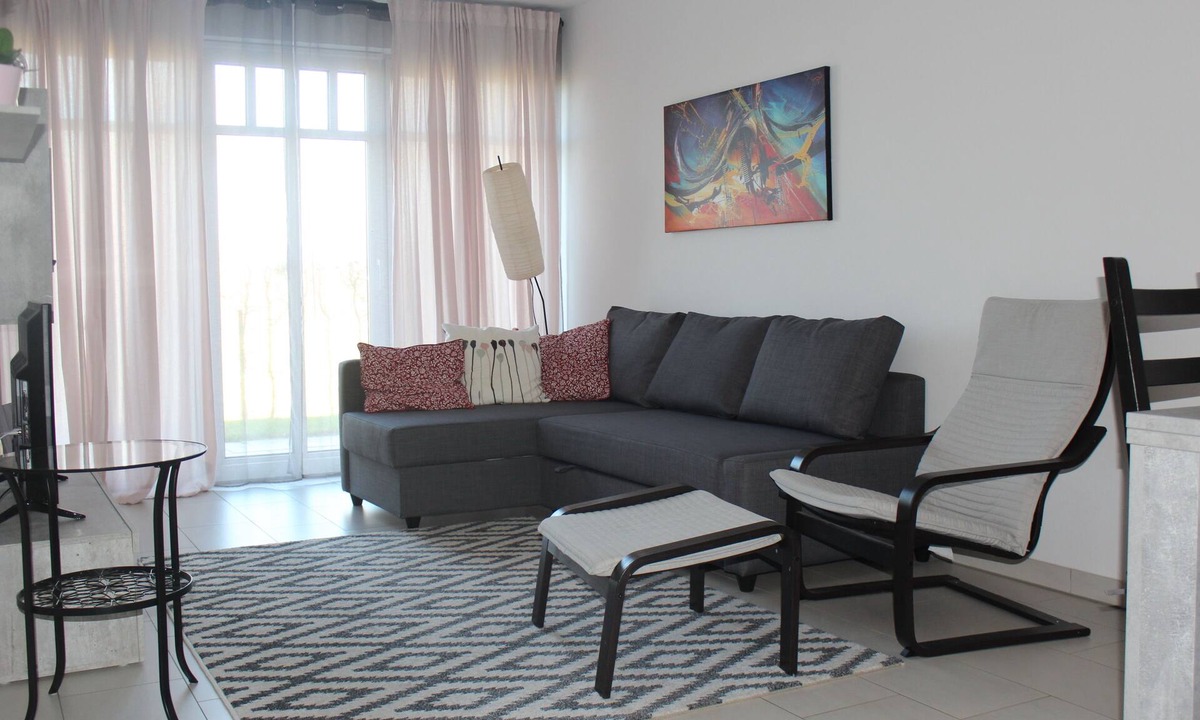 Heiligendamm Apartment | 2 room apartment, north-facing terrace, close to the beach & WLAN for up to 3 people with dog