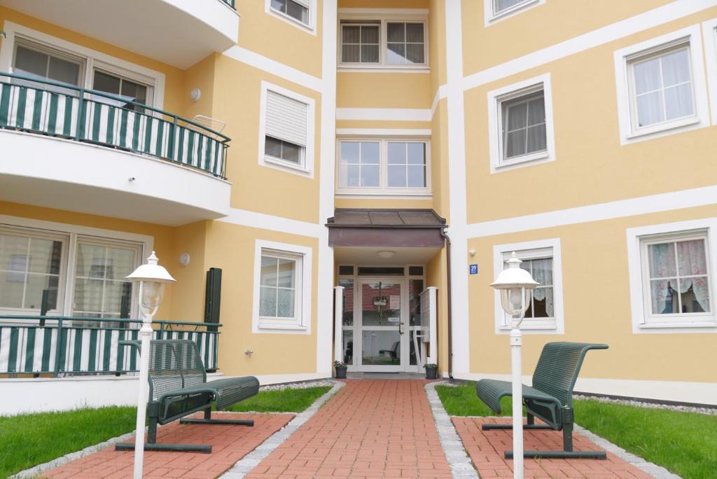 Safferstetten Apartment | 2-Zimmer Deluxe Apartment Bad Füssing - Owner Suite