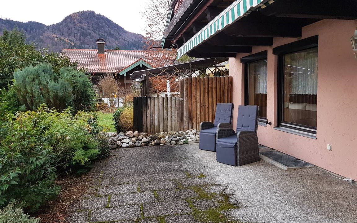Vordermiesenbach Apartment | 203 m² Apartment ∙ 4 bedrooms ∙ 8 guests