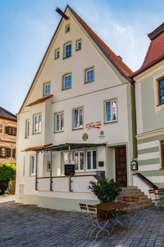 Vohburg an der Donau Bed & Breakfast | 23 m² Bed and breakfast ∙ 2 guests