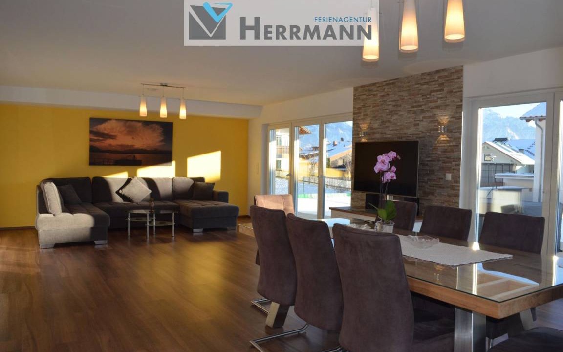 Hopfen am See House | 233 m² House ∙ 5 bedrooms ∙ 10 guests