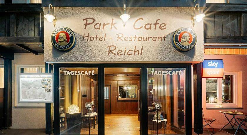 Bad Abbach Hotel | 24 m² Hotel ∙ 3 guests