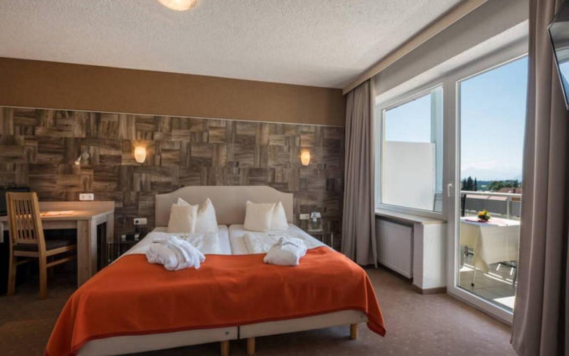 Oy Hotel | 25 m² Hotel ∙ 1 bedroom ∙ 2 guests