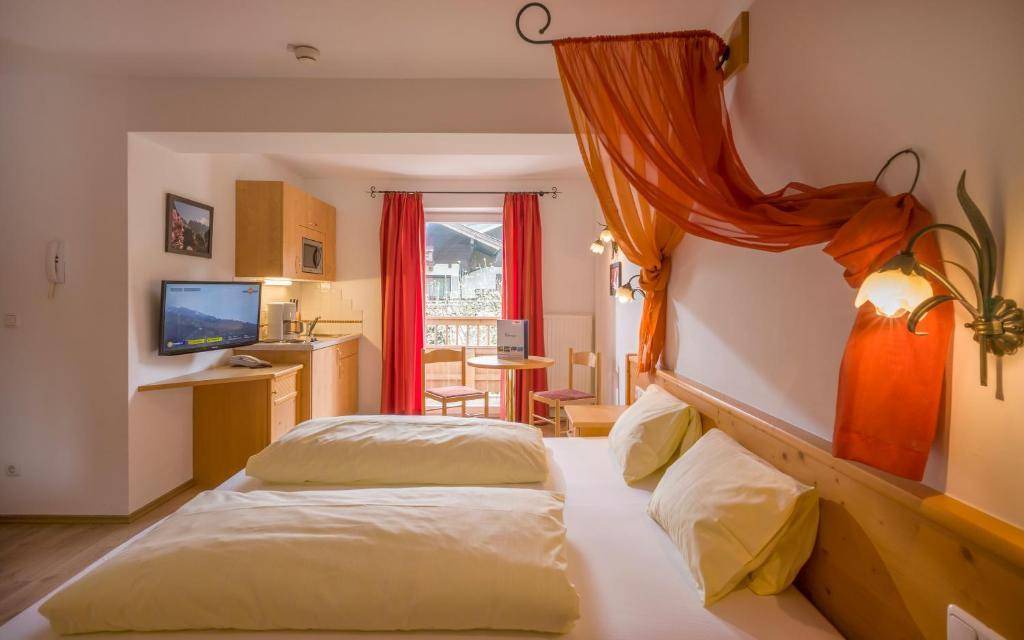 Sankt Johann in Tirol Apartment | 25 m² Studio flat ∙ 1 bedroom ∙ 2 guests