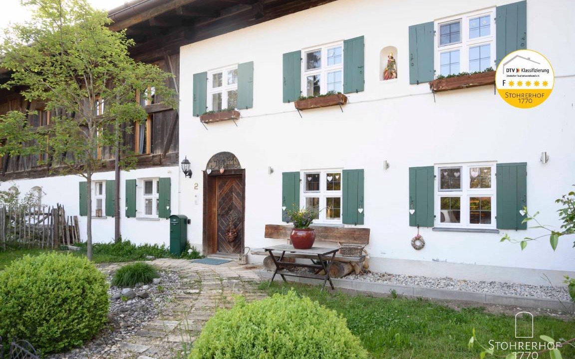 Riederau House | 260 m² House ∙ 5 bedrooms ∙ 11 guests