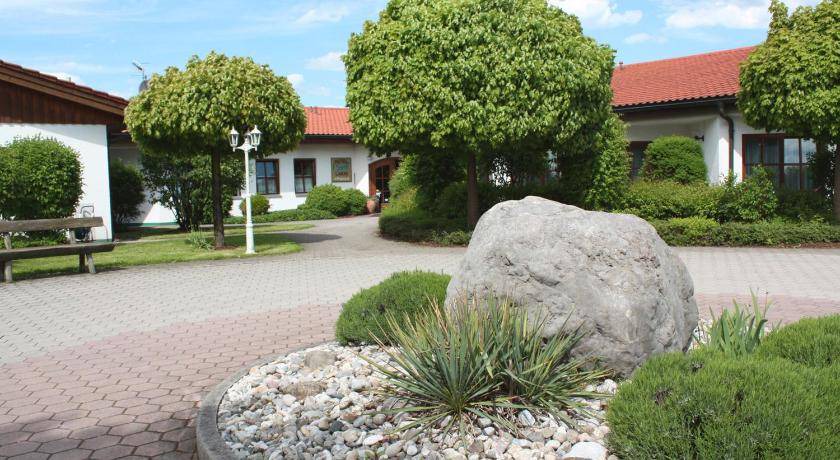 Rohrdorf Hotel | 28 m² Hotel ∙ 5 guests