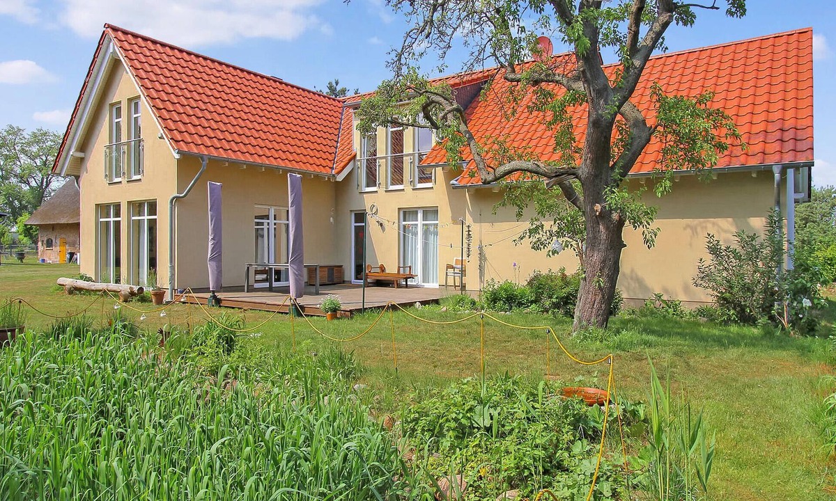 Warthe Apartment | 3 bedroom gorgeous apartment in Warthe