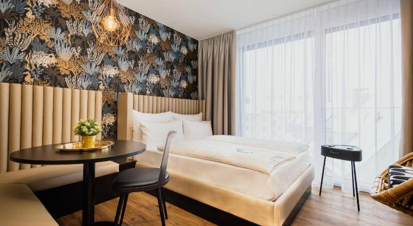 Neu-Ulm Apartment | 30 m² Serviced apartment ∙ 4 guests