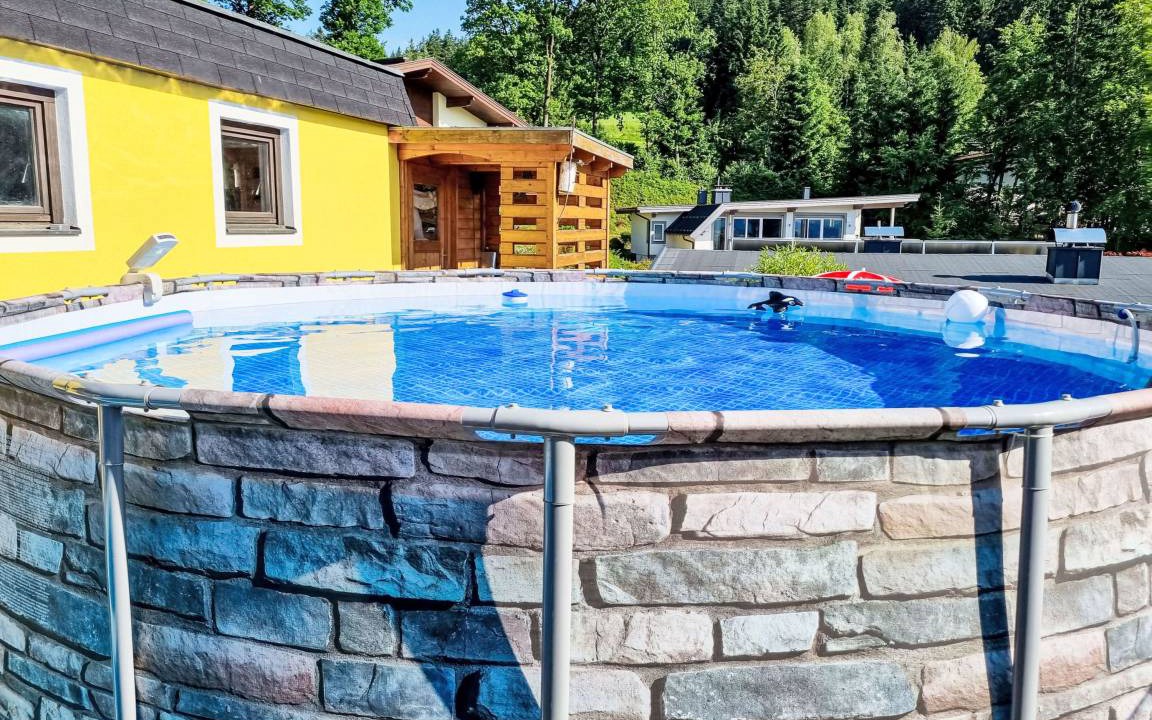 Woergl House | 300 m² House ∙ 1 bedroom ∙ 10 guests