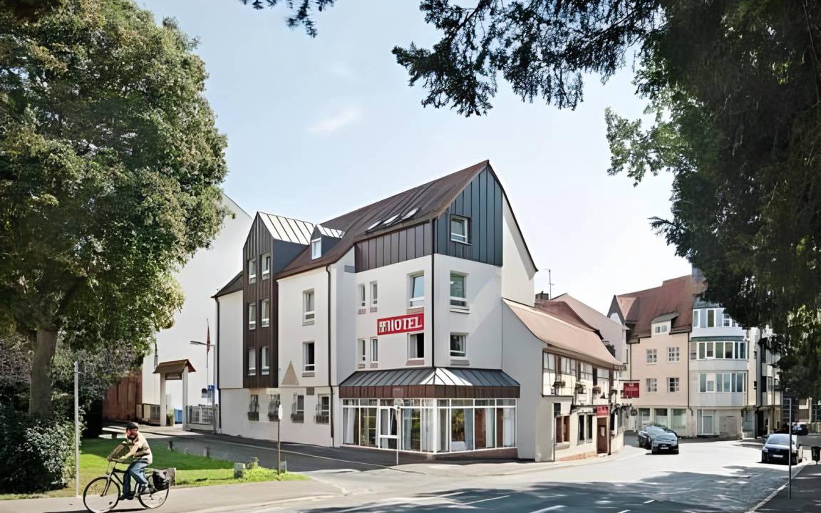 Aschaffenburg Hotel | 32 m² Hotel ∙ 10 guests