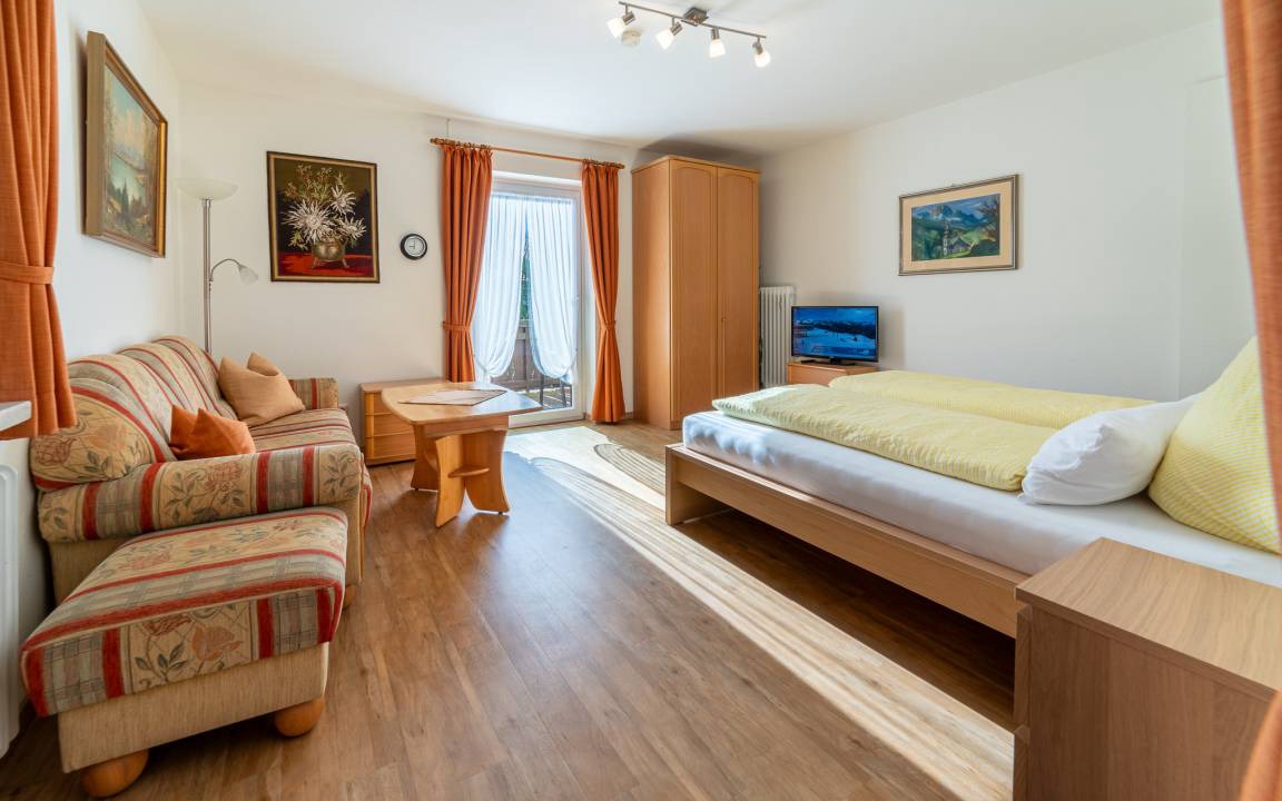 Sankt Valentin Apartment | 35 m² Apartment ∙ 2 guests
