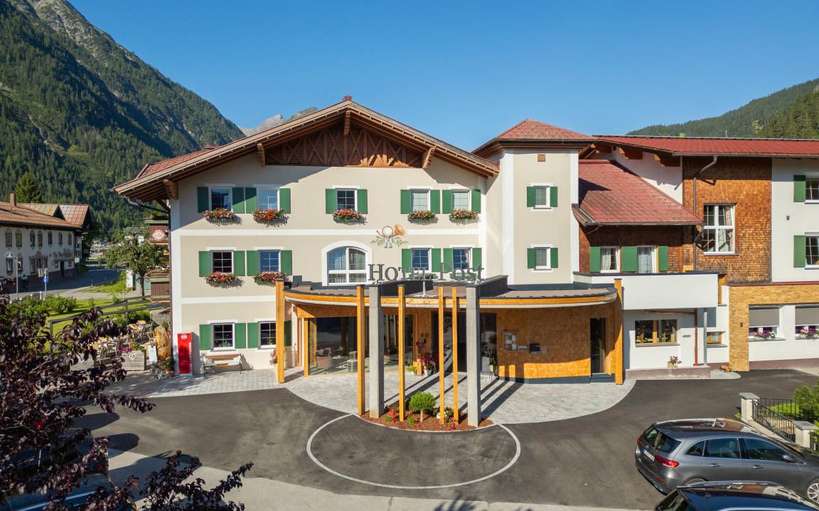 Bach Hotel | 35 m² Hotel ∙ 4 guests