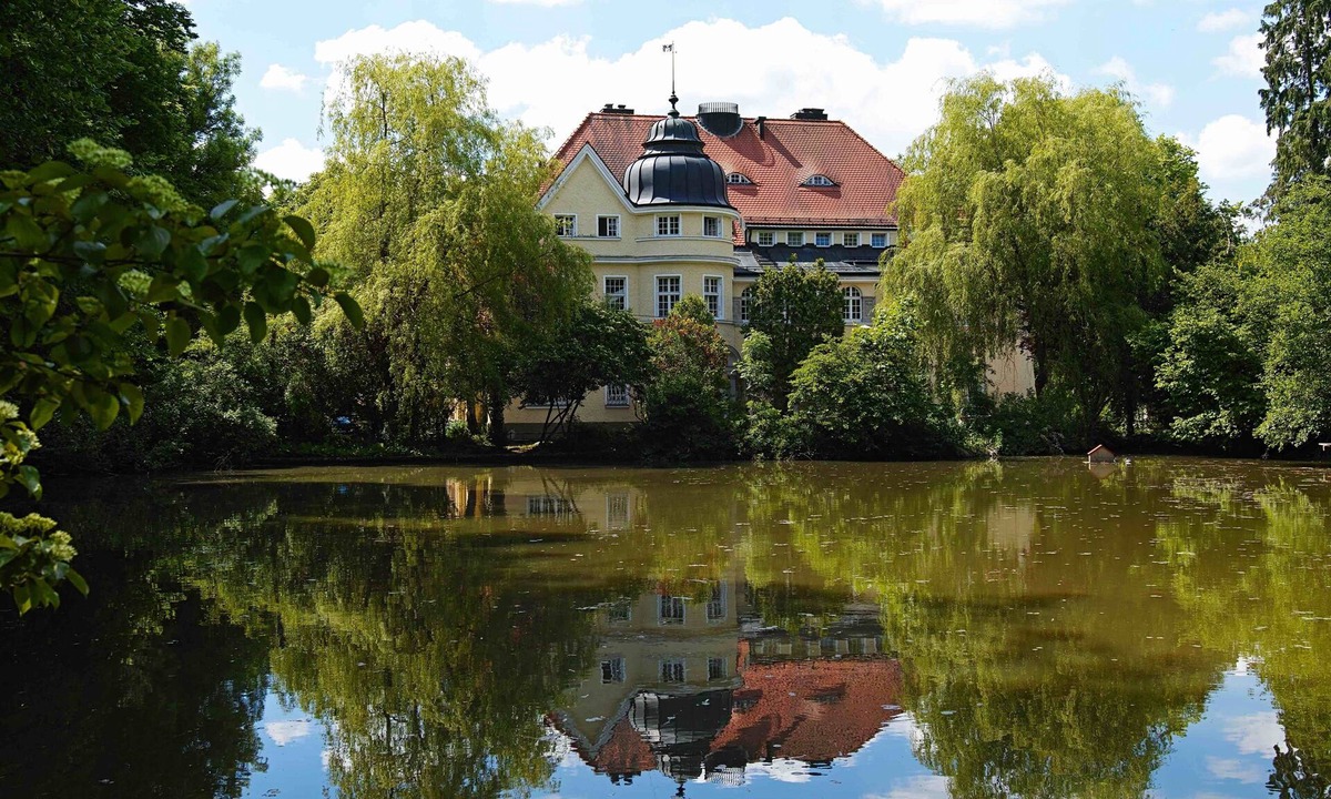 Morlbach Apartment | 4-room flat with large kitchen in Mörlbach Castle