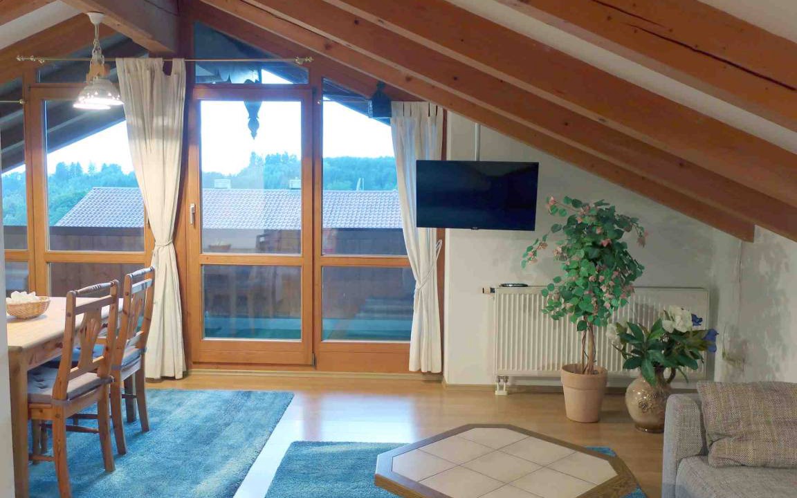 Bad Endorf Apartment | 43 m² Apartment ∙ 2 guests