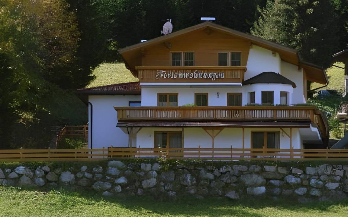 Berwang Apartment | 45 m² Serviced apartment ∙ 4 guests