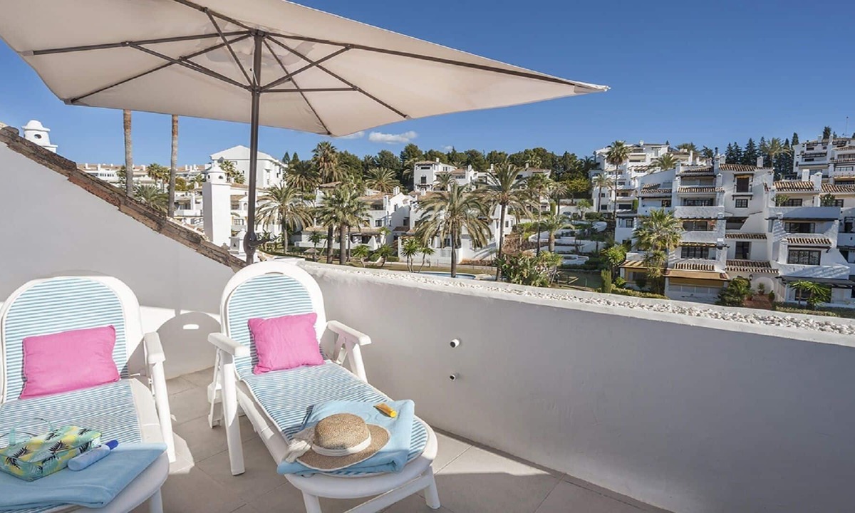 Nueva Andalucia Apartment | 5 Star Luxury The Ivy Penthouse In walking distance of puerto banus shops