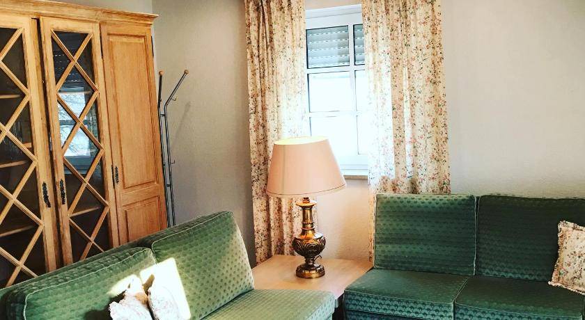 Markt Erlbach House | 50 m² Motel ∙ 7 guests