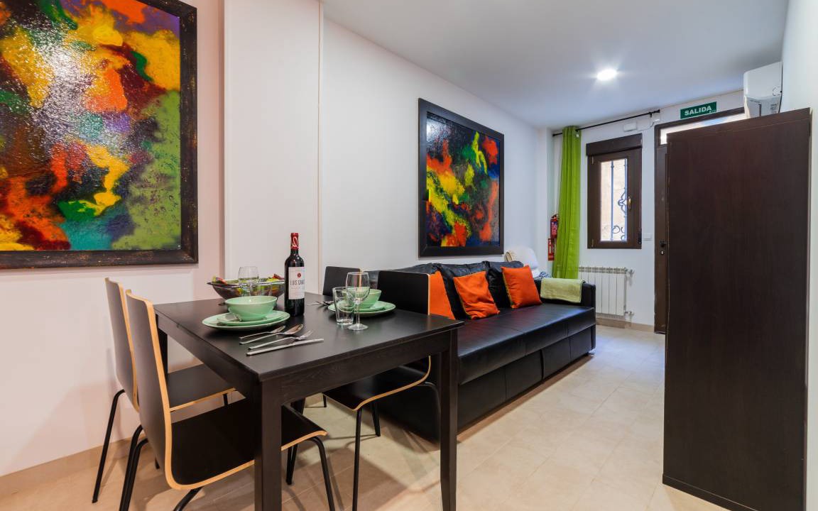 Castillejos Apartment | 52 m² Apartment ∙ 2 bedrooms ∙ 4 guests