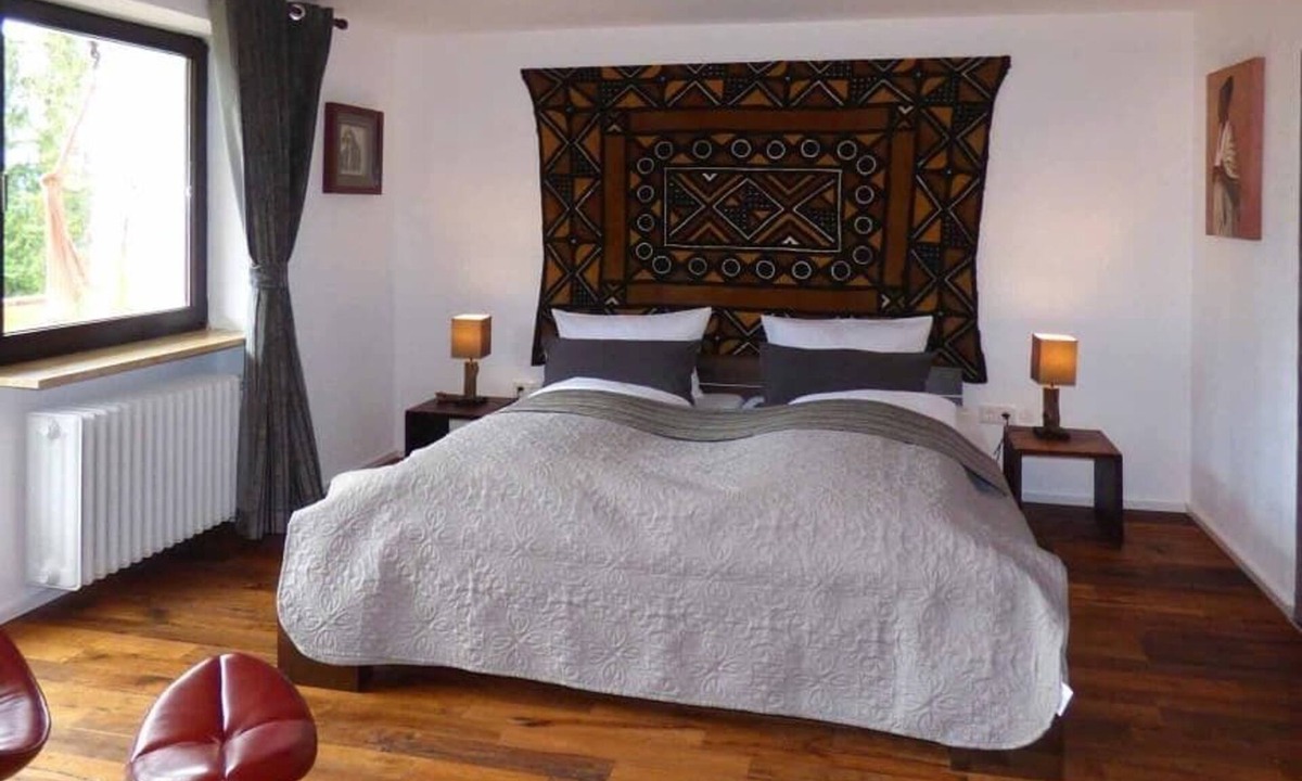 Bobrach Apartment | 53qm große Ferienwohnung für zwei Personen im afrikanischen Stil