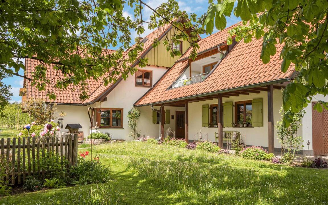 Rothkreuz Apartment | 55 m² Apartment ∙ 1 bedroom ∙ 4 guests