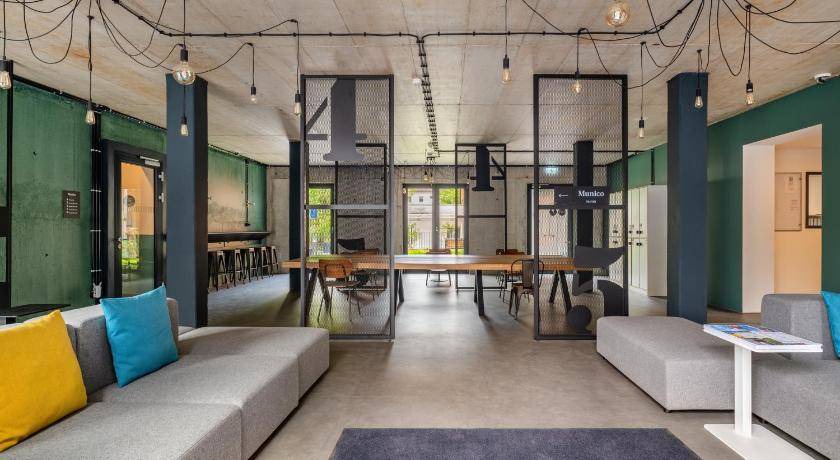 Balanstraße-West Apartment | 56 m² Serviced apartment ∙ 3 guests