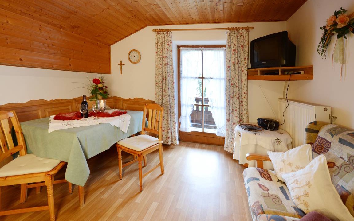 Siegsdorf Apartment | 60 m² Apartment ∙ 2 bedrooms ∙ 5 guests