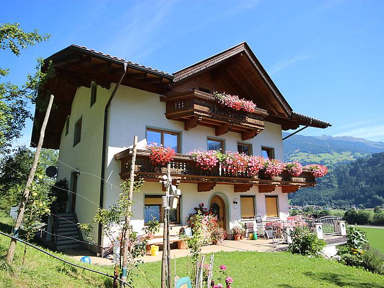 Kaltenbach Apartment | 60 m² Apartment ∙ 2 bedrooms ∙ 6 guests