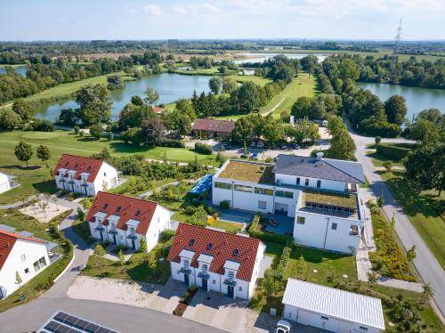 Kirchroth Apartment | 61 m² Serviced apartment ∙ 3 guests