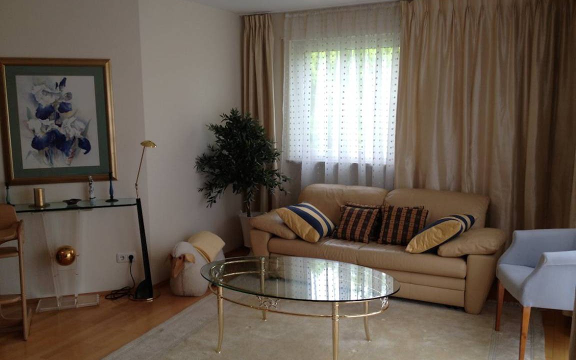 Munchen District Apartment | 62 m² Apartment ∙ 1 bedroom ∙ 2 guests