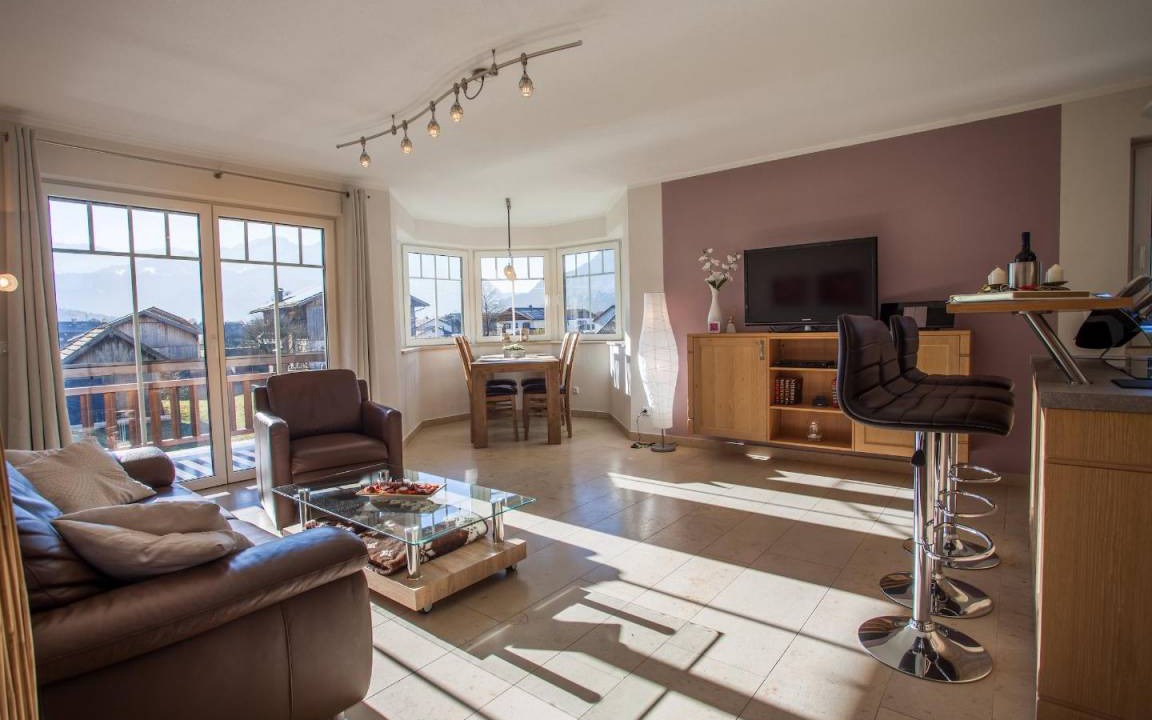 Farchant Apartment | 65 m² Apartment ∙ 2 bedrooms ∙ 4 guests