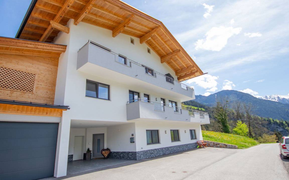 Ramsau im Zillertal Apartment | 70 m² Apartment ∙ 2 bedrooms ∙ 6 guests