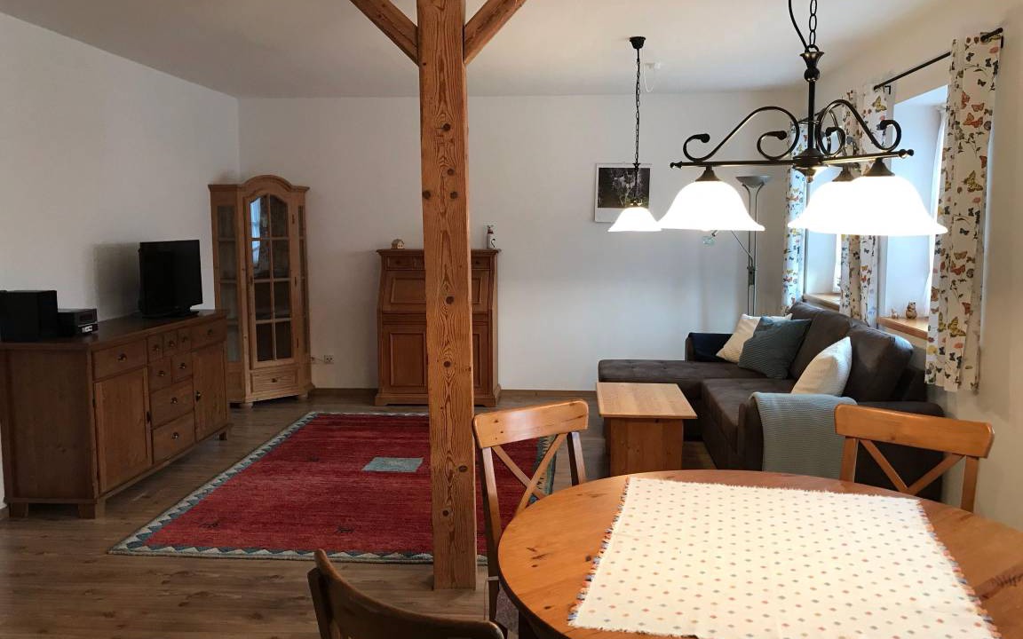 Tittmoning Apartment | 70 m² Apartment ∙ 1 bedroom ∙ 5 guests